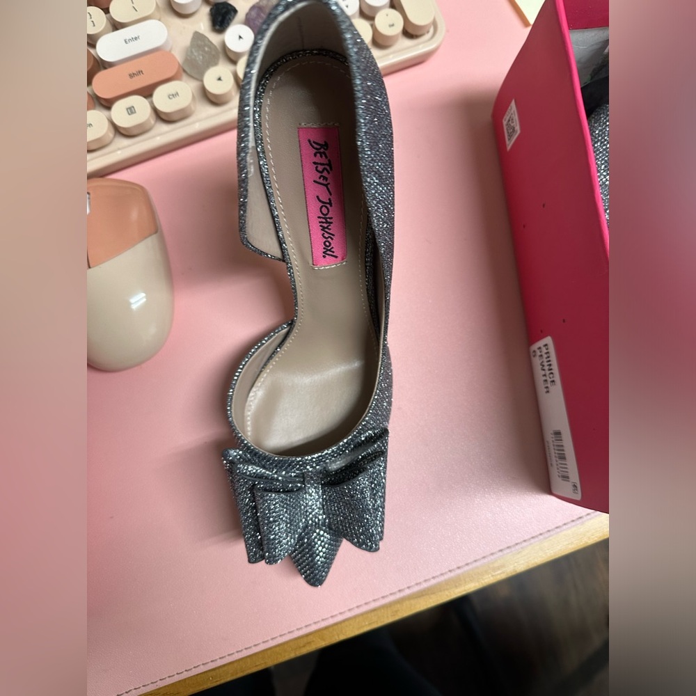 Brand New Never Worn Betsy Johnson Prince Pewter Heels